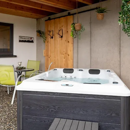 Haus Mit Whirlpool, Sauna Und Schwarzwaldblick