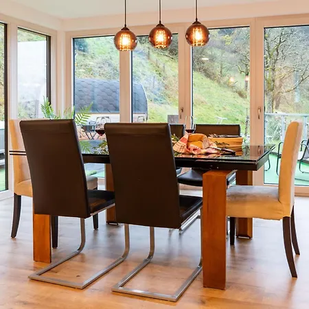 Haus Mit Whirlpool, Sauna Und Schwarzwaldblick Дом отдыха