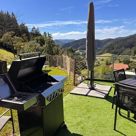 Дом отдыха Haus Mit Whirlpool, Sauna Und Schwarzwaldblick