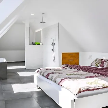 Haus Mit Whirlpool, Sauna Und Schwarzwaldblick Дом отдыха Хаузах