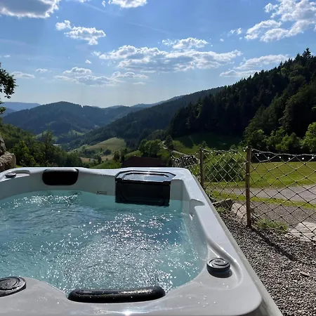 Haus Mit Whirlpool, Sauna Und Schwarzwaldblick * Хаузах
